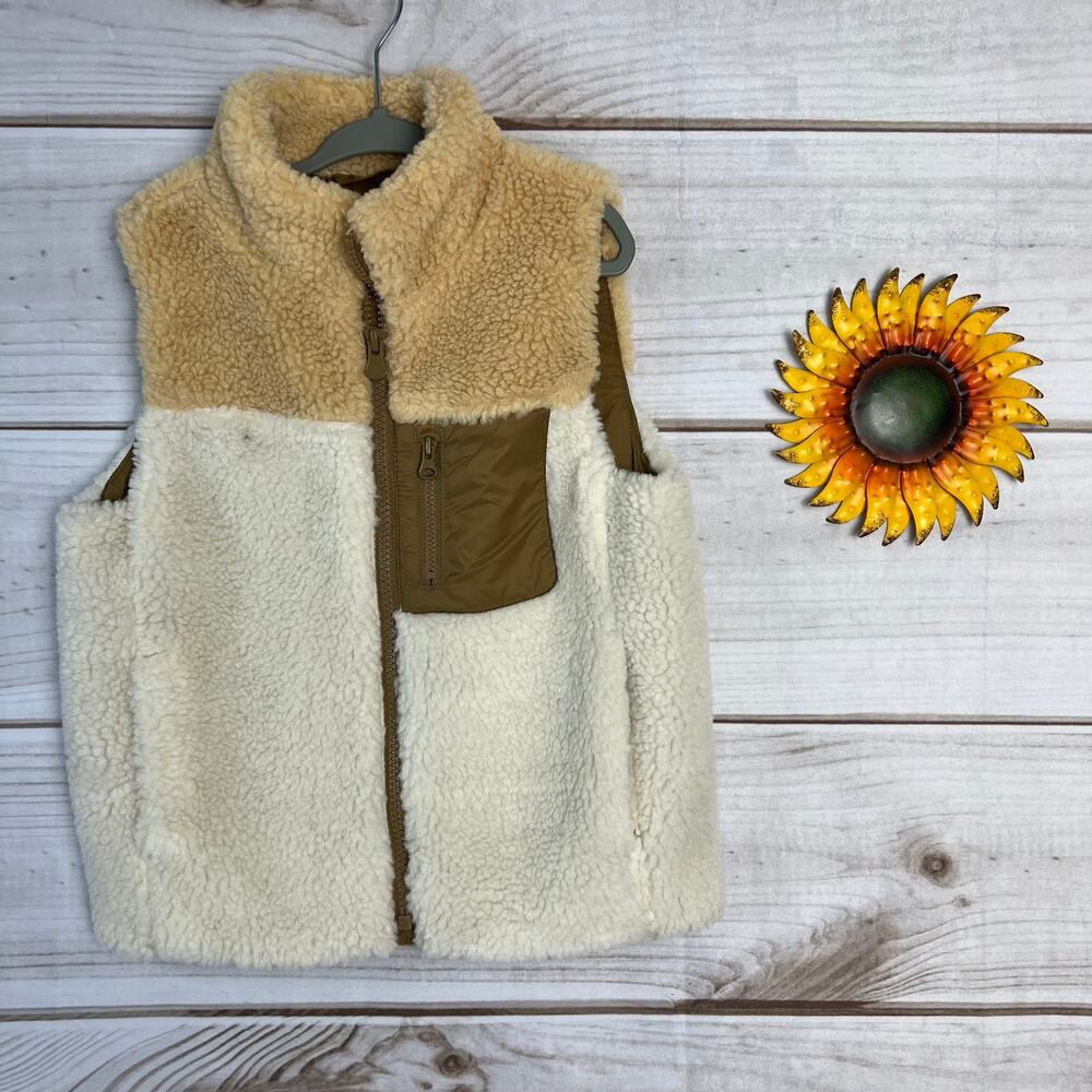 Baby GAP Toddler Vest Size 4 Years Cream Beige Sherpa Fleece‎